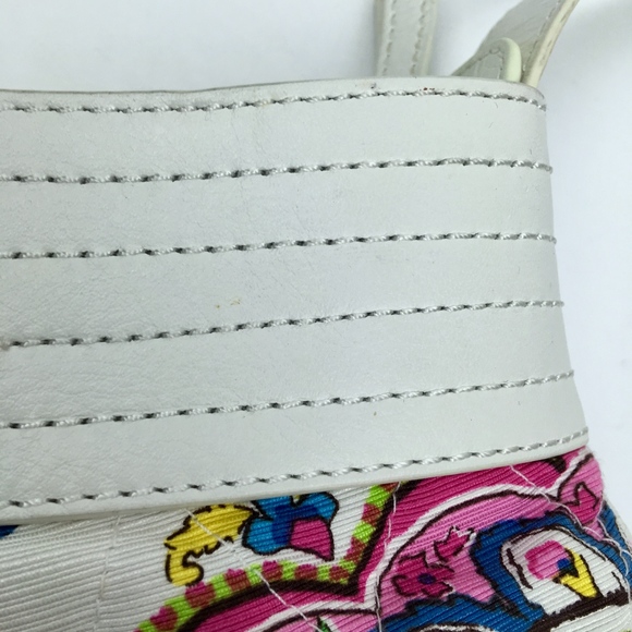 NEW VERA BRADLEY White LEATHER Trim Hobo Bag - Picture 4 of 9